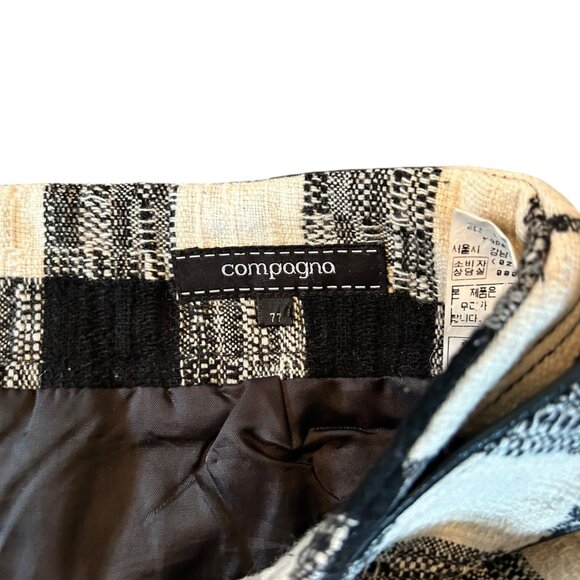 Compagna Monochromatic Check Old Money Classic Pencil Skirt - Picture 3 of 7